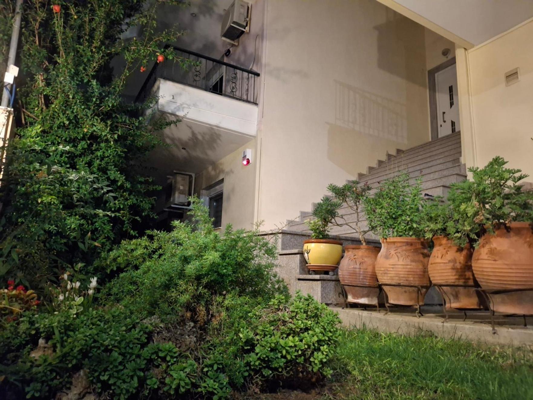 Aurora - Close To Macedonia Airport Apartment Kardia