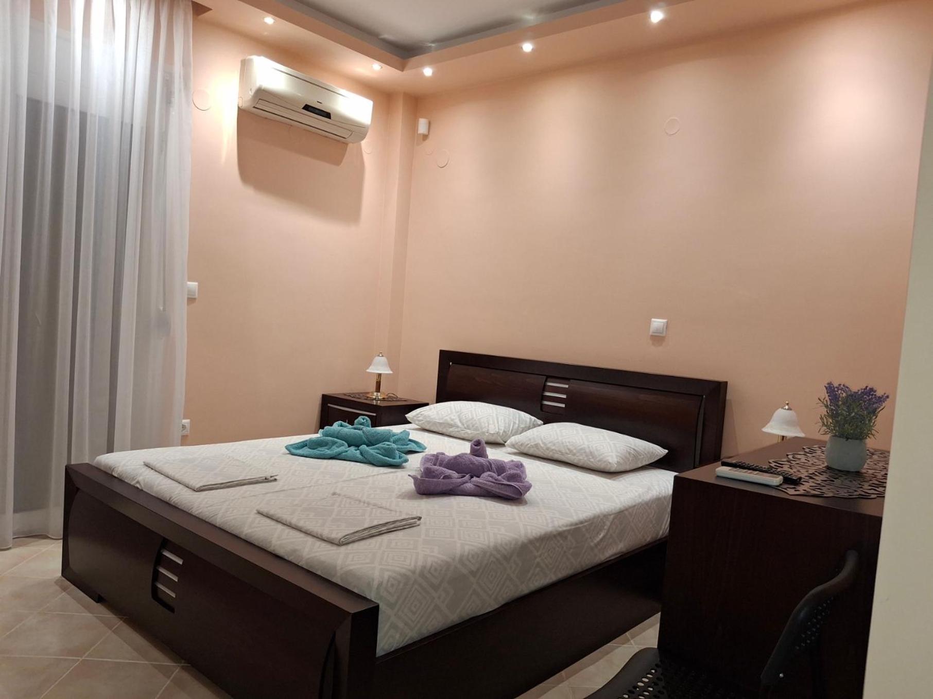 Apartment Aurora - Close To Macedonia Airport